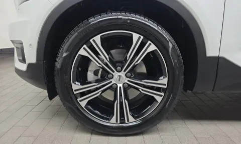Xc40 B4 Inscription VIN YV1XZK92CM2403972 фото 4