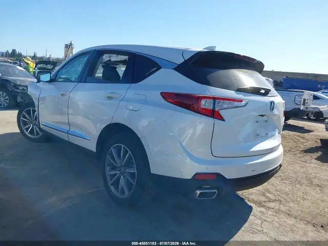 5J8TC2H50RL039247 — 2024 Acura RDX Technology Package, фото 3 с аукциона IAAI 30.09.2026, Передняя часть