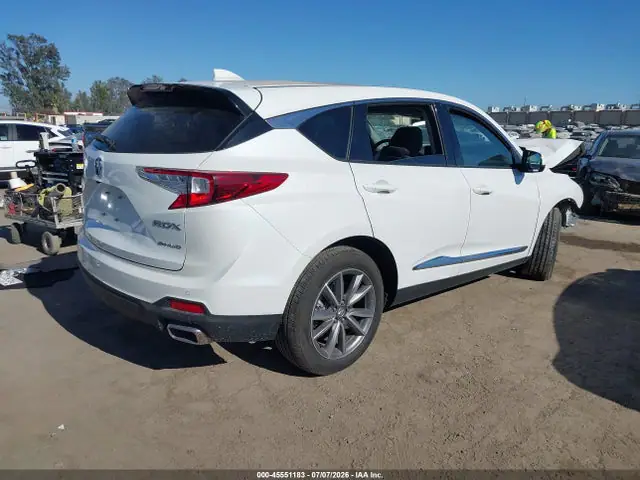 5J8TC2H50RL039247 — 2024 Acura RDX Technology Package, фото 4 с аукциона IAAI 30.09.2026, Передняя часть