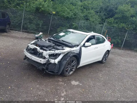 2018 Acura TLX VIN 19UUB2F6XJA008798 фото 2