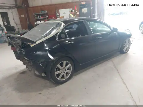 JH4CL95844C004434 — 2004 Acura TSX, фото 4 с аукциона IAAI, Передняя часть