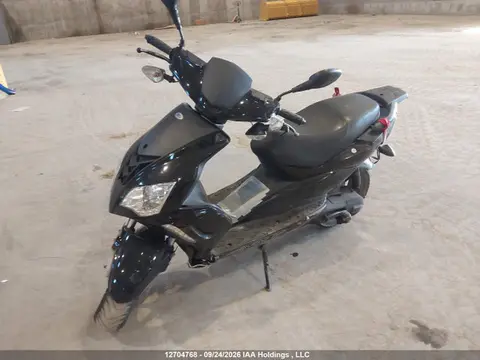 2021 Adly Scooter VIN RFLDA0518MA003694 фото 2