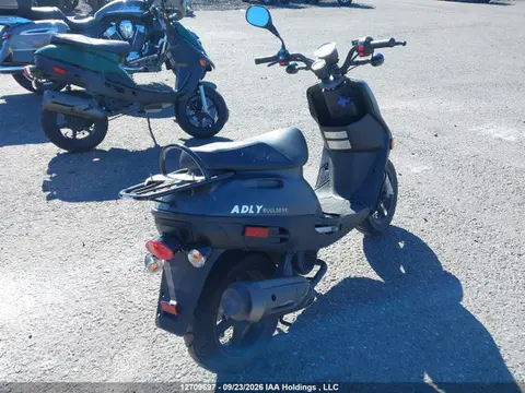 2024 Adly Scooter VIN RFLDC0515RA008594 фото 4