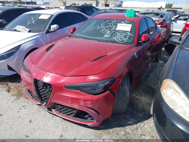 ZARFAEAV0H7553013 — 2017 Alfa Romeo Giulia Quadrifoglio Quadrifoglio, фото 2 с аукциона IAAI 30.09.2026, Передняя часть