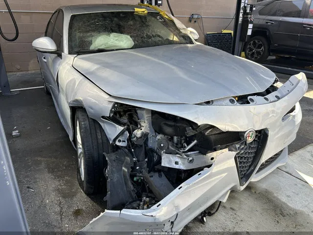 2022 Alfa Romeo Giulia Sprint Rwd VIN ZARFAMAN3N7653676 фото 1