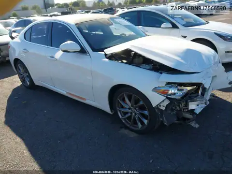 ZARFAEBN9J7566590 — 2018 Alfa Romeo Giulia, Передняя часть, фото до ремонта