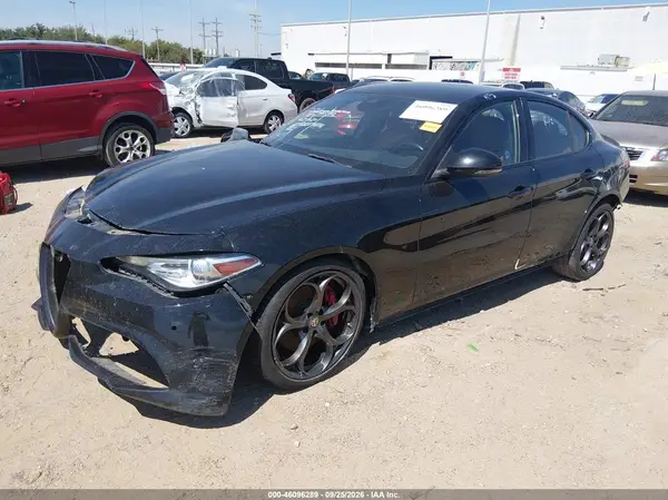 ZARFAMBNXL7634120 — 2020 Alfa Romeo Giulia, фото 2 с аукциона IAAI, Передняя часть