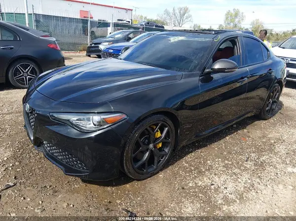 ZARFAMBN6L7634647 — 2020 Alfa Romeo Giulia, фото 2 с аукциона IAAI, Передняя часть