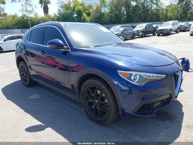 2018 Alfa Romeo Stelvio Awd VIN ZASFAKAN7J7B85550 фото 1