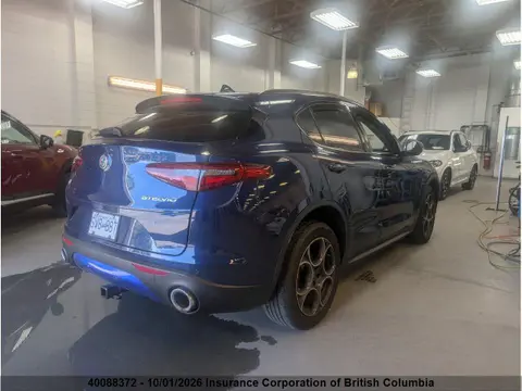 2018 Alfa Romeo Stelvio Sport VIN ZASFAKPN1J7B98432 фото 4