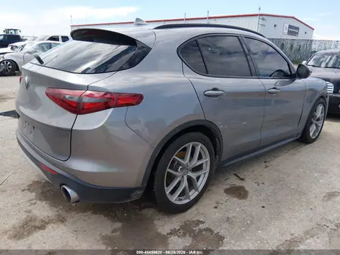 2018 Alfa Romeo Stelvio Ti Sport Awd VIN ZASFAKNN2J7B79388 фото 4