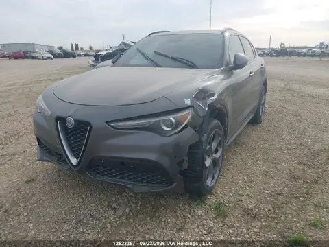 2018 Alfa Romeo STELVIO TI VIN ZASFAKNN2J7C05746 фото 2