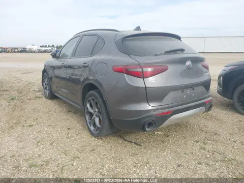 2018 Alfa Romeo STELVIO TI VIN ZASFAKNN2J7C05746 фото 3