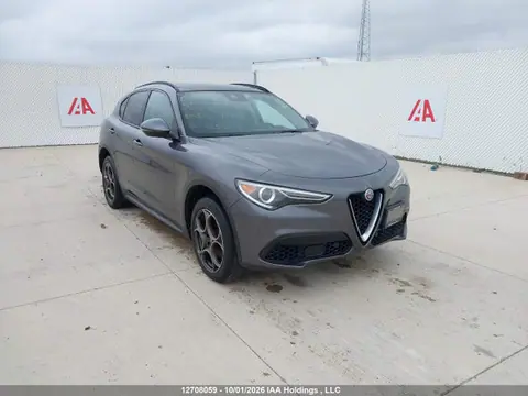 ZASFAKPN5J7B93024 — 2018 Alfa Romeo Stelvio, Подтопление (Water), фото до ремонта