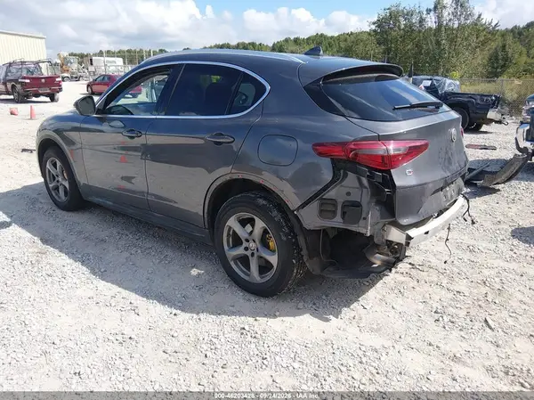 ZASFAKANXJ7B84750 — 2018 Alfa Romeo Stelvio, фото 3 с аукциона IAAI, Задняя часть