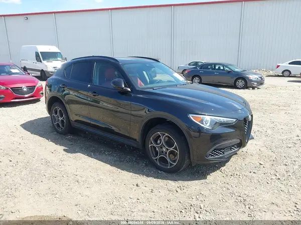 ZASPAJAN8M7D11966 — 2021 Alfa Romeo Stelvio, Естественный износ (Normal Wear & Tear), фото до ремонта
