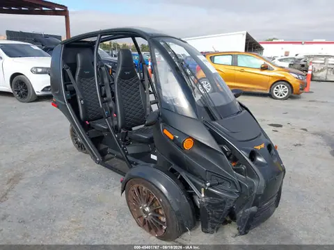 7F7ATR31XKER00052 — 2019 Arcimoto Electric, Передняя часть (Front End), фото до ремонта