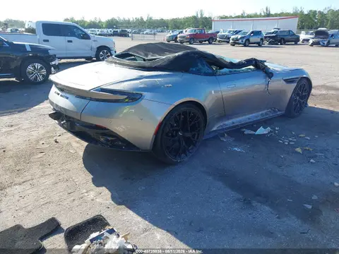 2025 Aston Martin Db12 Volante VIN SCFRMFGW6SGM15750 фото 4