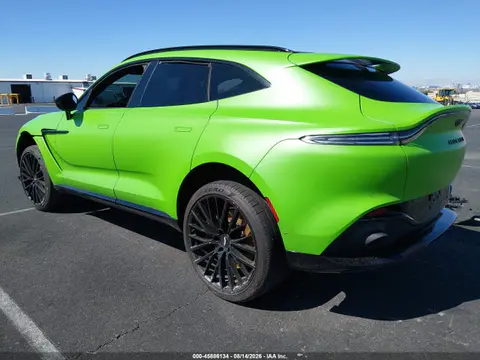 2022 Aston Martin DBX VIN SD7VUJAW3NTV05572 фото 3