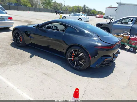 2019 Aston Martin Vantage VIN SCFSMGAW9KGN00789 фото 3