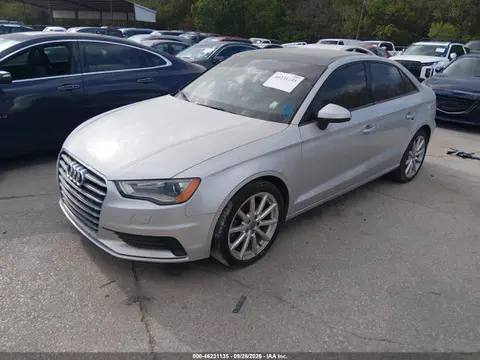 2015 Audi A3 1.8t Premium VIN WAUACGFF6F1014002 фото 2