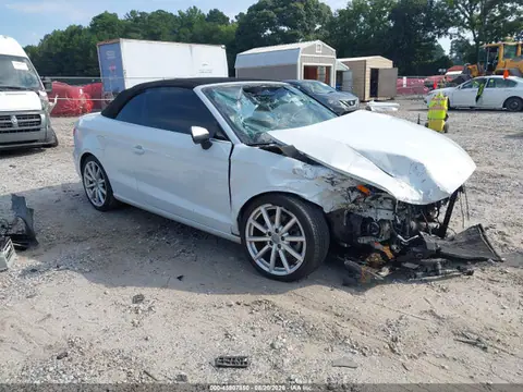 2015 Audi A3 2.0t Premium VIN WAU3FLFF6F1046232 фото 1
