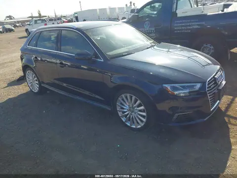 WAUTPBFF2HA134222 — 2017 Audi A3 E-Tron 1.4T Premium, Задняя часть (Rear), фото до ремонта