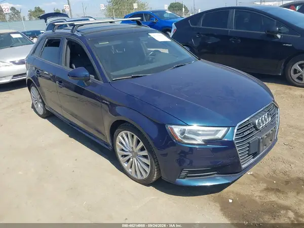 WAUUPBFF5HA091838 — 2017 Audi A3, Естественный износ (Normal Wear & Tear), фото до ремонта