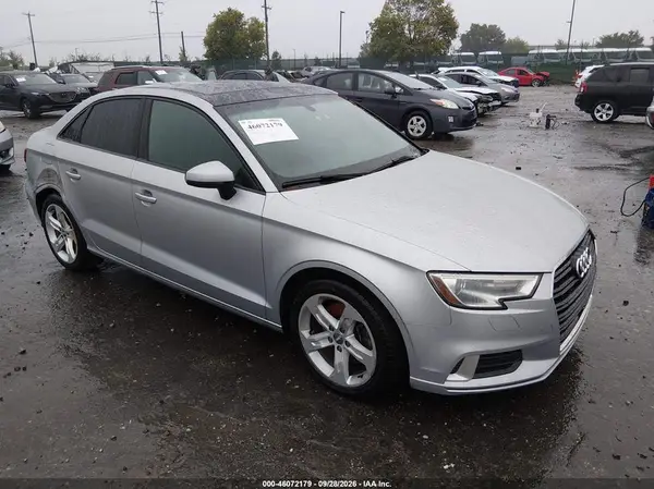 WAUAUGFF6J1036362 — 2018 Audi A3, Левый бок (Left Side), фото до ремонта