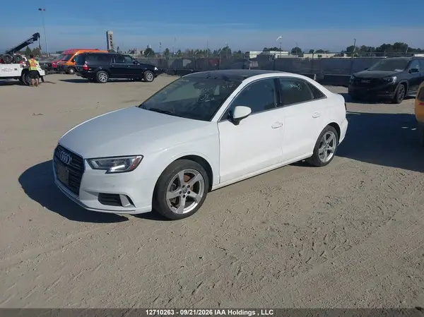 WAUAUGFFXKA078213 — 2019 Audi A3, фото 2 с аукциона IAAI 02.10.2026, Повреждения снизу