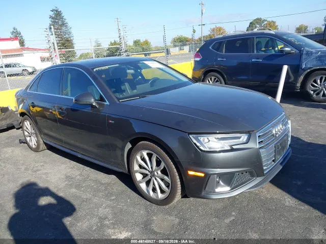 2019 Audi A4 45 Premium VIN WAUENAF45KN013627 фото 1