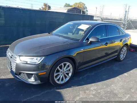2019 Audi A4 45 Premium VIN WAUENAF45KN013627 фото 2