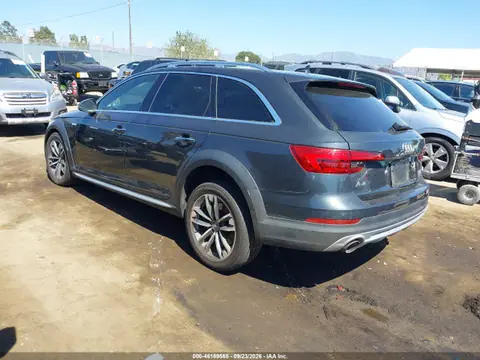 2017 Audi A4 Allroad 2.0t Premium VIN WA19NBF45HA137708 фото 3