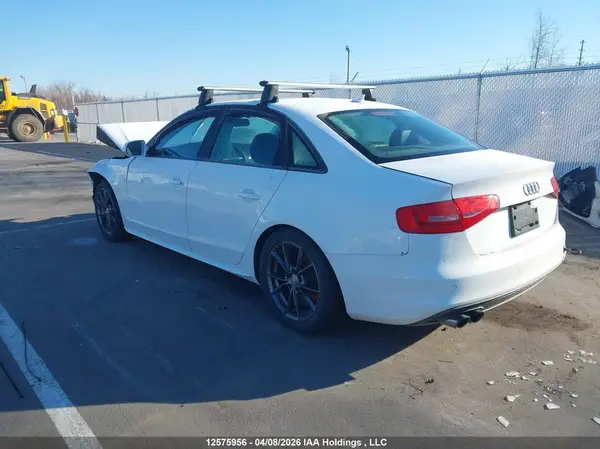 WAUBFCFL5GN001990 — 2016 Audi A4, фото 3 с аукциона IAAI 29.09.2026, Передняя часть