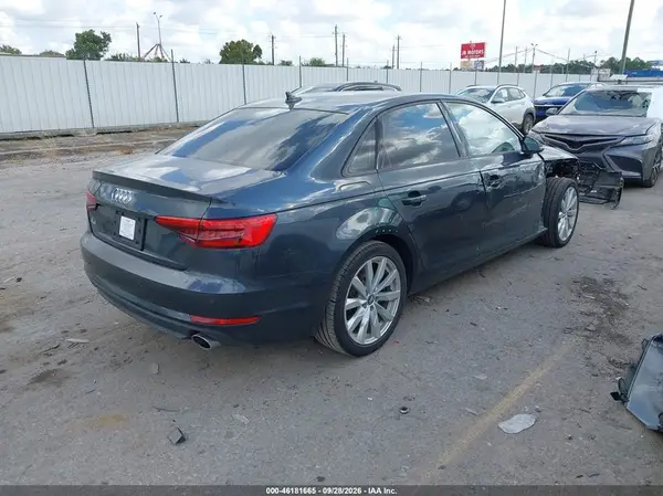 WAUGNAF46HN016330 — 2017 Audi A4, фото 4 с аукциона IAAI, Правый бок