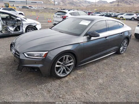 2019 Audi A5 45 Premium VIN WAUENCF5XKA075536 фото 2
