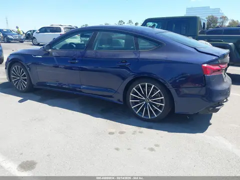 2022 Audi A5 Sportback Premium Plus 40 Tfsi Quattro S Tronic VIN WAUCBCF54NA003588 фото 3