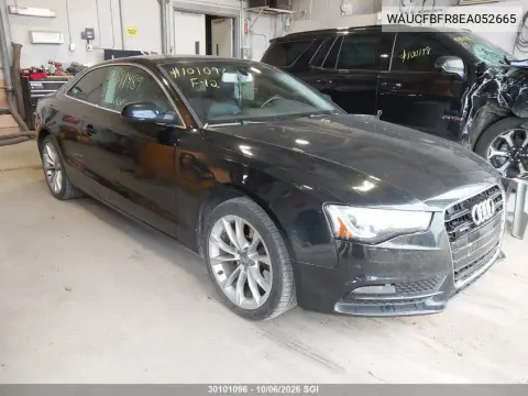 WAUCFBFR8EA052665 — 2014 Audi A5, Град, фото до ремонта