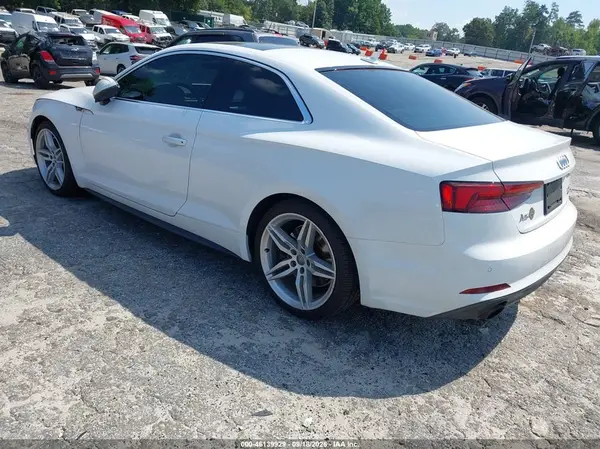 WAUTNAF55JA020101 — 2018 Audi A5, фото 3 с аукциона IAAI, Передняя часть