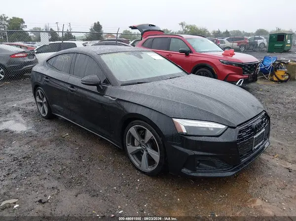 WAUCNCF51LA002466 — 2020 Audi A5, Передняя часть слева (Left Front), фото до ремонта