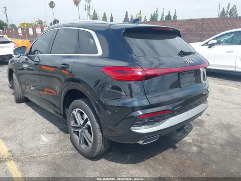 2025 Audi All-new Q5 Premium Plus Tfsi Quattro S Tronic VIN WA12AAGU4S2083132 фото 3