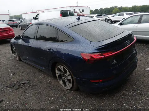 2022 Audi E-tron Sportback Premium S Line Quattro VIN WA11AAGE3NB028602 фото 3