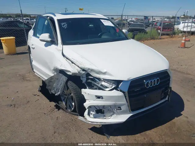 WA1JCCFS1HR001214 — 2017 Audi Q3 2.0T Premium, Передняя часть (Front End), фото до ремонта