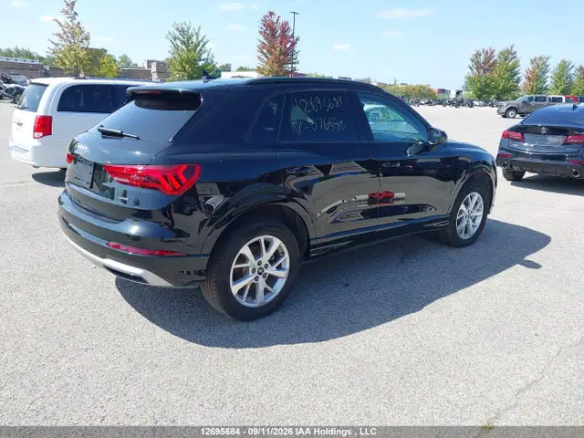 WA1AUCF32S1076550 — 2025 Audi Q3 40, фото 4 с аукциона IAAI 29.09.2026, Передняя часть слева