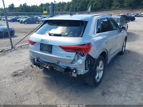 2020 Audi Q3 Premium Plus 45 Tfsi Quattro Tiptronic VIN WA1BECF3XL1058509 фото 4