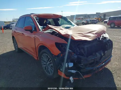 WA1FECF31L1098172 — 2020 Audi Q3 Prestige S-Line, Передняя часть (Front), фото до ремонта