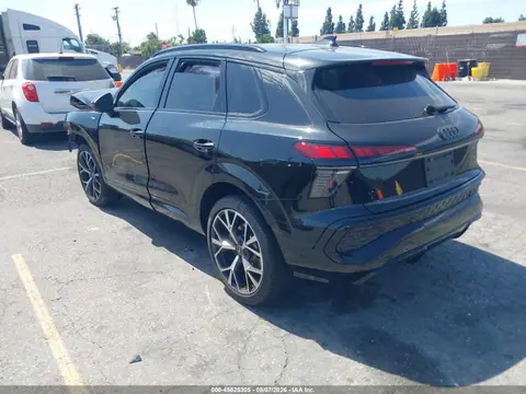 2026 Audi Q3 Tfsi Quattro S Tronic VIN WA1ABCFJ1T1042282 фото 3