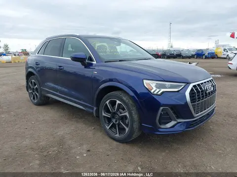 WA1EECF34M1155204 — 2021 Audi Q3, Град (Hail), фото до ремонта