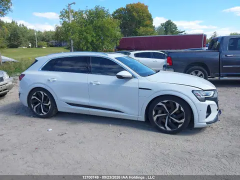 2024 Audi Q4 E-TRON VIN WA14ABGE8RB017569 фото 13