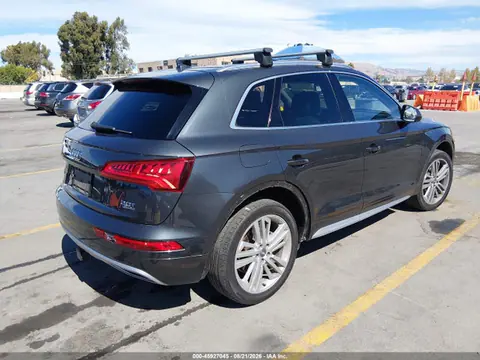 2018 Audi Q5 2.0t Premium/2.0t Tech Premium VIN WA1CNAFYXJ2199933 фото 4